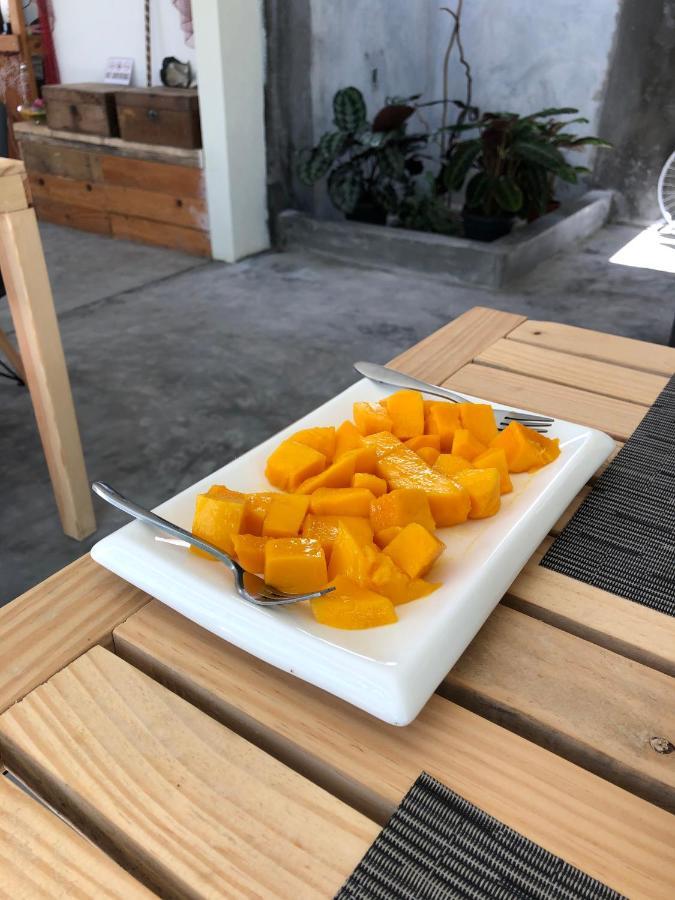 Ithaa Thoddoo Inn Dış mekan fotoğraf